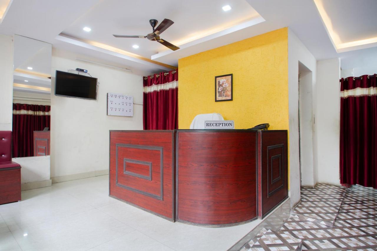 Hotel Sri Sai Balaji ハイデラバード エクステリア 写真